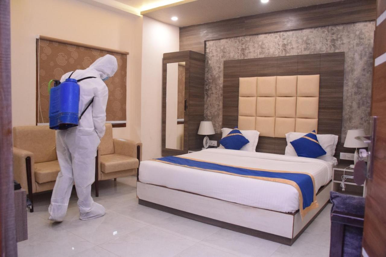 Shri Sai Hotel Azamgarh Luaran gambar