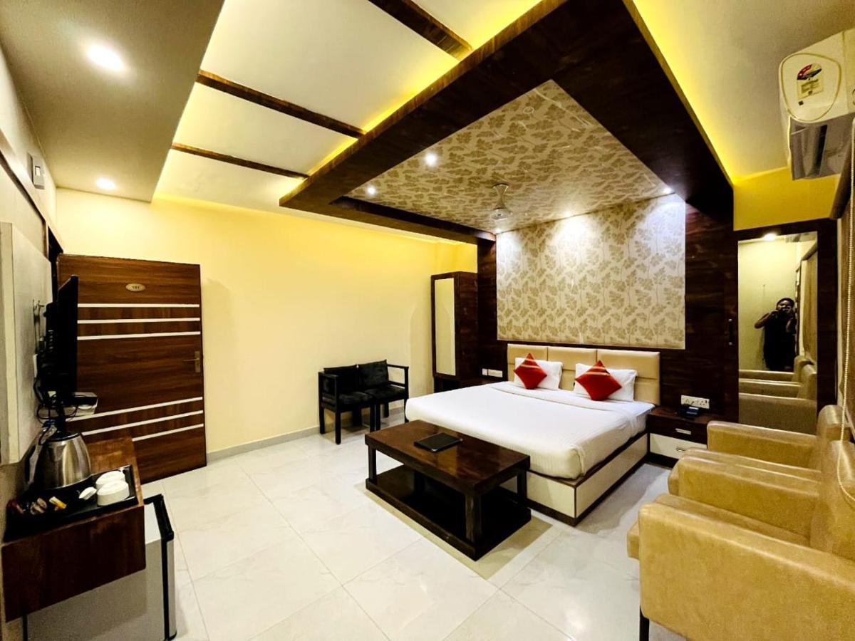 Shri Sai Hotel Azamgarh Luaran gambar
