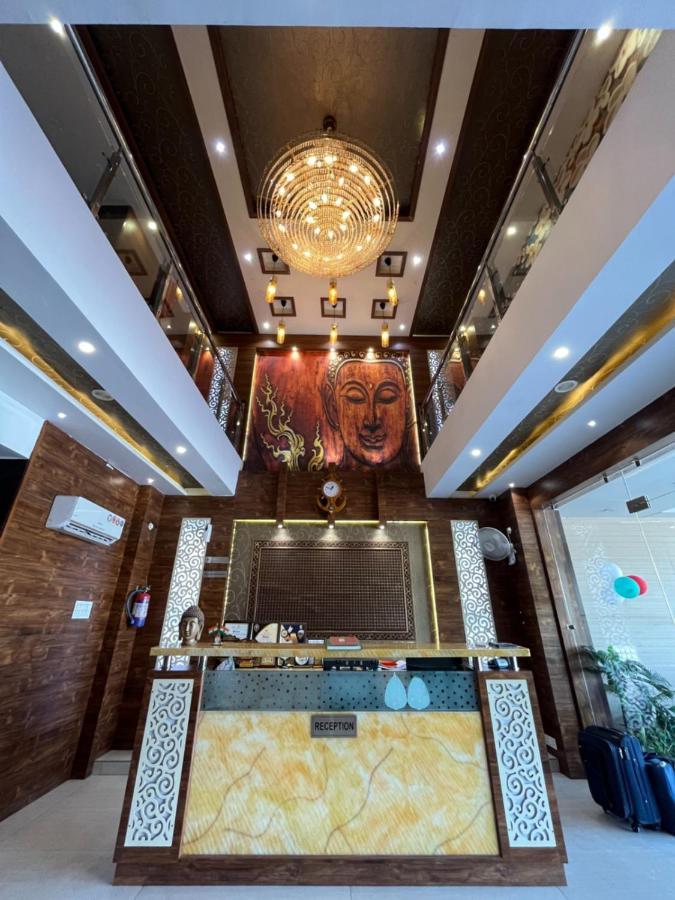 Shri Sai Hotel Azamgarh Luaran gambar